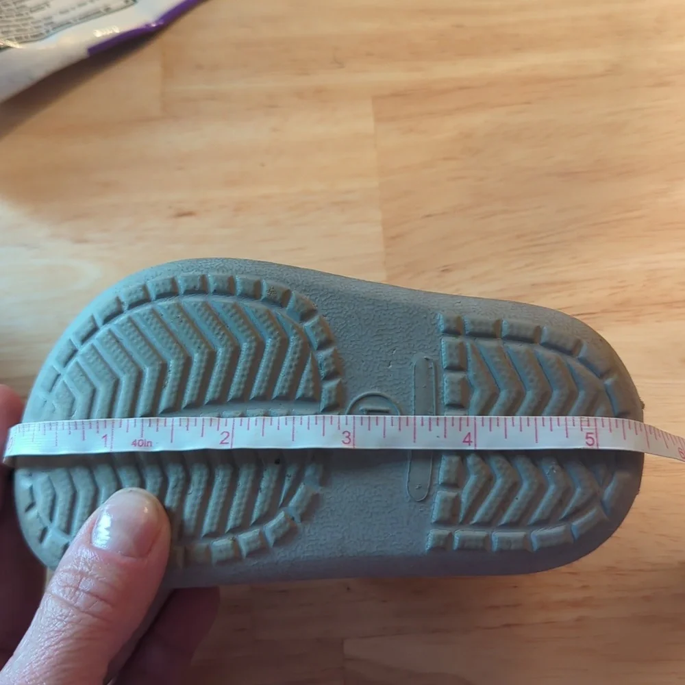 Kids Crocs - Picture 5 of 5